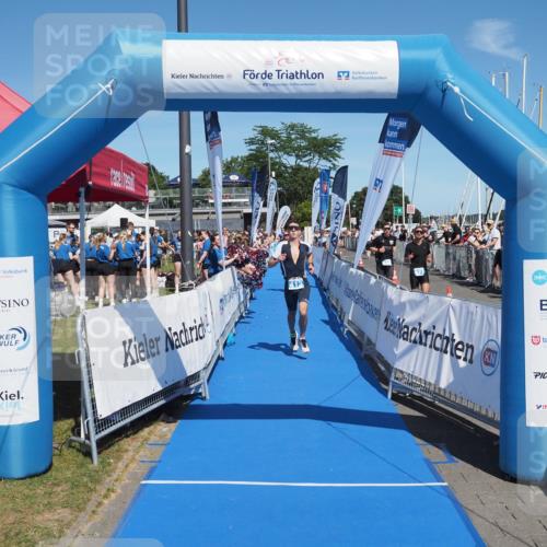 17.08.2025 - KN Förde Triathlon 2025 MichiJ http://msf.ph/oto/8588104 17.08.2025 13:44:21 Laufen 413, 422 meine-sportfotos.de