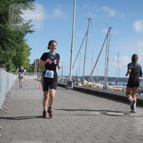 17.08.2025 - KN Förde Triathlon 2025 KatJ http://msf.ph/oto/8588194 17.08.2025 10:38:45 Laufen 131, 176 meine-sportfotos.de