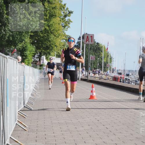 17.08.2025 - KN Förde Triathlon 2025 KatJ http://msf.ph/oto/8588246 17.08.2025 10:14:17 Laufen 166, 202 meine-sportfotos.de