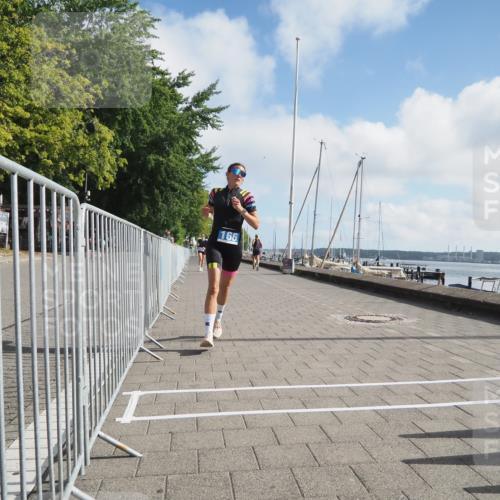 17.08.2025 - KN Förde Triathlon 2025 KatJ http://msf.ph/oto/8588291 17.08.2025 10:14:20 Laufen 166, 202 meine-sportfotos.de