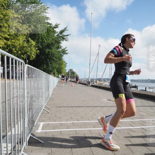 17.08.2025 - KN Förde Triathlon 2025 KatJ http://msf.ph/oto/8588320 17.08.2025 10:14:21 Laufen 166, 202 meine-sportfotos.de