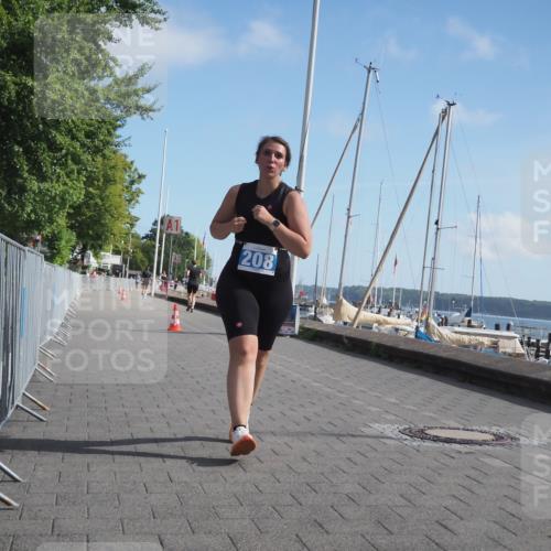 17.08.2025 - KN Förde Triathlon 2025 KatJ http://msf.ph/oto/8588398 17.08.2025 10:39:00 Laufen 208 meine-sportfotos.de
