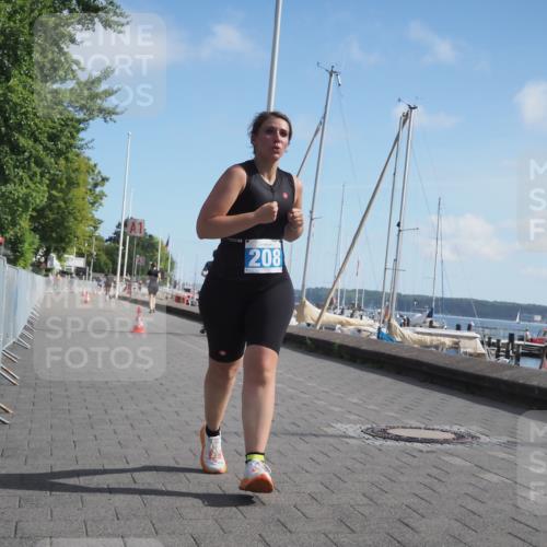 17.08.2025 - KN Förde Triathlon 2025 KatJ http://msf.ph/oto/8588419 17.08.2025 10:39:00 Laufen 208 meine-sportfotos.de