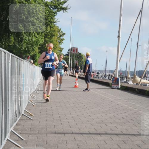17.08.2025 - KN Förde Triathlon 2025 KatJ http://msf.ph/oto/8588474 17.08.2025 10:14:38 Laufen 111, 119, 216 meine-sportfotos.de