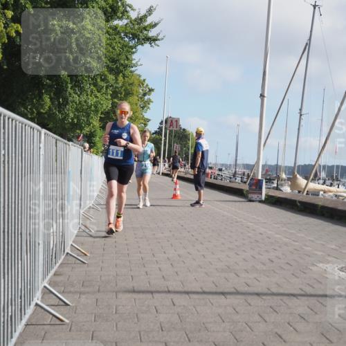 17.08.2025 - KN Förde Triathlon 2025 KatJ http://msf.ph/oto/8588482 17.08.2025 10:14:39 Laufen 111, 119, 216 meine-sportfotos.de