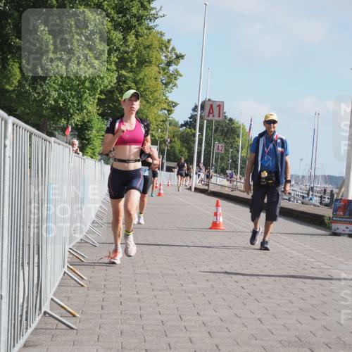 17.08.2025 - KN Förde Triathlon 2025 KatJ http://msf.ph/oto/8588585 17.08.2025 10:14:45 Laufen 119, 216, 223 meine-sportfotos.de