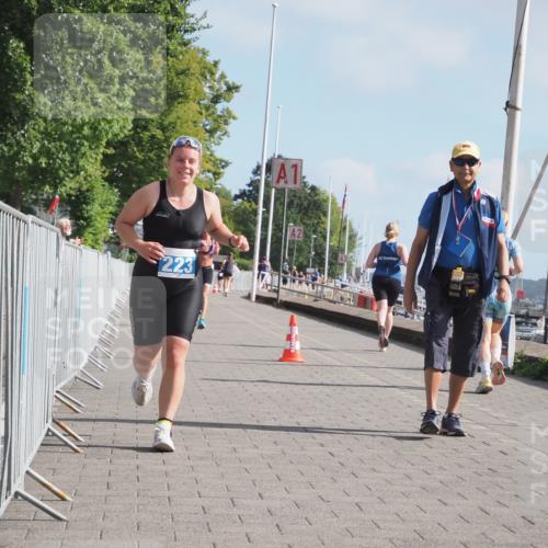 17.08.2025 - KN Förde Triathlon 2025 KatJ http://msf.ph/oto/8588669 17.08.2025 10:14:49 Laufen 114, 119, 223 meine-sportfotos.de