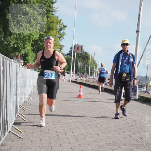 17.08.2025 - KN Förde Triathlon 2025 KatJ http://msf.ph/oto/8588683 17.08.2025 10:14:49 Laufen 114, 119, 223 meine-sportfotos.de