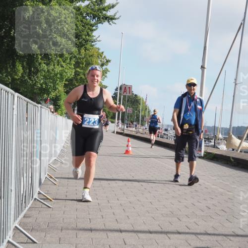 17.08.2025 - KN Förde Triathlon 2025 KatJ http://msf.ph/oto/8588691 17.08.2025 10:14:49 Laufen 114, 119, 223 meine-sportfotos.de