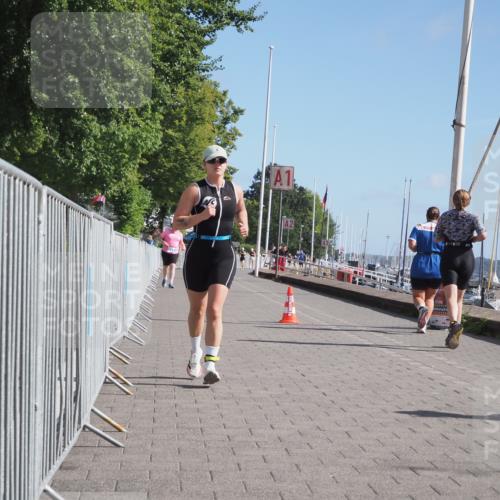 17.08.2025 - KN Förde Triathlon 2025 KatJ http://msf.ph/oto/8588693 17.08.2025 10:39:49 Laufen 159 meine-sportfotos.de