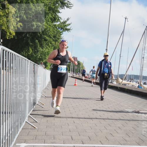 17.08.2025 - KN Förde Triathlon 2025 KatJ http://msf.ph/oto/8588711 17.08.2025 10:14:50 Laufen 114, 119, 223 meine-sportfotos.de