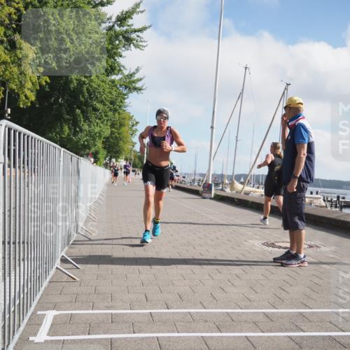 17.08.2025 - KN Förde Triathlon 2025 KatJ http://msf.ph/oto/8588757 17.08.2025 10:14:55 Laufen 114 meine-sportfotos.de