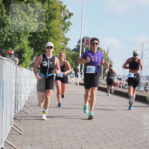 17.08.2025 - KN Förde Triathlon 2025 KatJ http://msf.ph/oto/8588803 17.08.2025 10:15:03 Laufen 128, 138, 159 meine-sportfotos.de