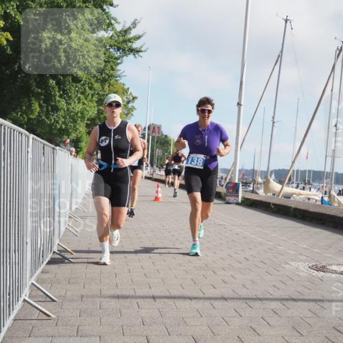 17.08.2025 - KN Förde Triathlon 2025 KatJ http://msf.ph/oto/8588829 17.08.2025 10:15:04 Laufen 128, 138, 159 meine-sportfotos.de
