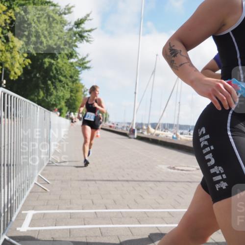 17.08.2025 - KN Förde Triathlon 2025 KatJ http://msf.ph/oto/8588874 17.08.2025 10:15:07 Laufen 128, 138, 159 meine-sportfotos.de