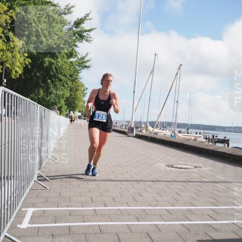 17.08.2025 - KN Förde Triathlon 2025 KatJ http://msf.ph/oto/8588893 17.08.2025 10:15:07 Laufen 128, 138, 159 meine-sportfotos.de