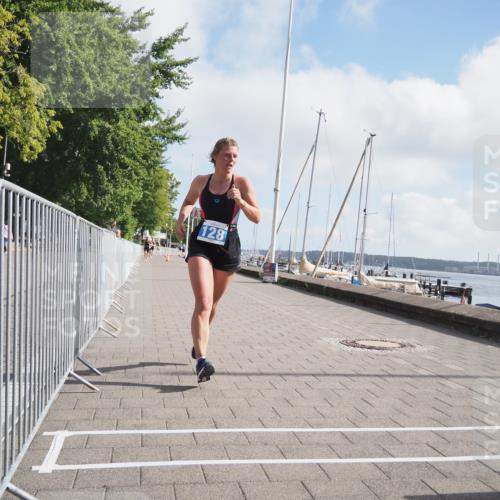 17.08.2025 - KN Förde Triathlon 2025 KatJ http://msf.ph/oto/8588896 17.08.2025 10:15:07 Laufen 128, 138, 159 meine-sportfotos.de