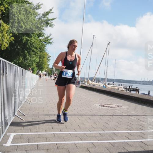 17.08.2025 - KN Förde Triathlon 2025 KatJ http://msf.ph/oto/8588902 17.08.2025 10:15:07 Laufen 128, 138, 159 meine-sportfotos.de