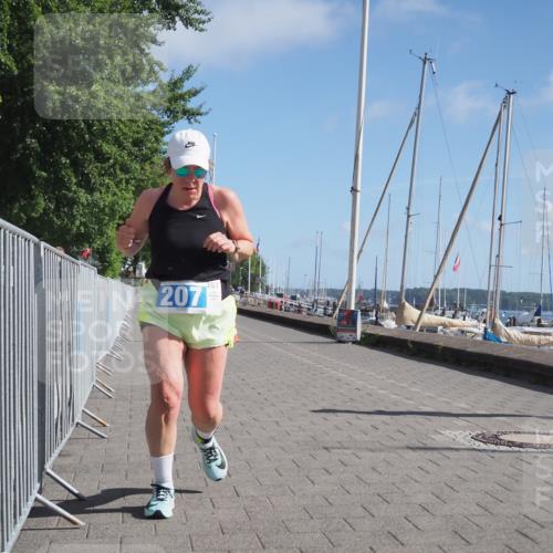 17.08.2025 - KN Förde Triathlon 2025 KatJ http://msf.ph/oto/8588981 17.08.2025 10:40:31 Laufen 207 meine-sportfotos.de