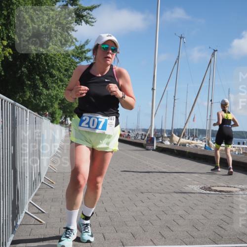 17.08.2025 - KN Förde Triathlon 2025 KatJ http://msf.ph/oto/8589000 17.08.2025 10:40:31 Laufen 207 meine-sportfotos.de
