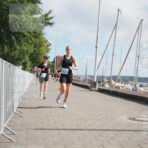 17.08.2025 - KN Förde Triathlon 2025 KatJ http://msf.ph/oto/8589001 17.08.2025 10:15:22 Laufen 142, 183, 215, 242 meine-sportfotos.de