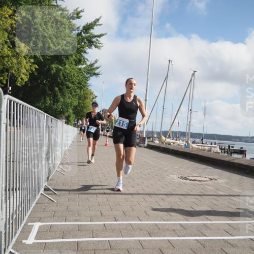17.08.2025 - KN Förde Triathlon 2025 KatJ http://msf.ph/oto/8589013 17.08.2025 10:15:23 Laufen 142, 183, 215, 242 meine-sportfotos.de