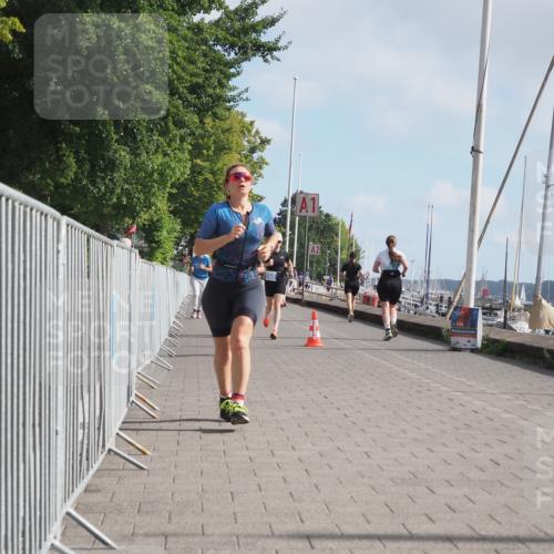 17.08.2025 - KN Förde Triathlon 2025 KatJ http://msf.ph/oto/8589182 17.08.2025 10:15:40 Laufen 127, 150, 210, 234 meine-sportfotos.de