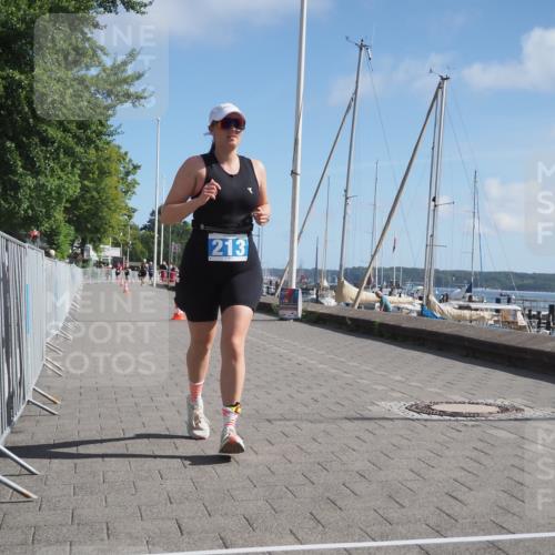 17.08.2025 - KN Förde Triathlon 2025 KatJ http://msf.ph/oto/8589185 17.08.2025 10:41:18 Laufen 213 meine-sportfotos.de