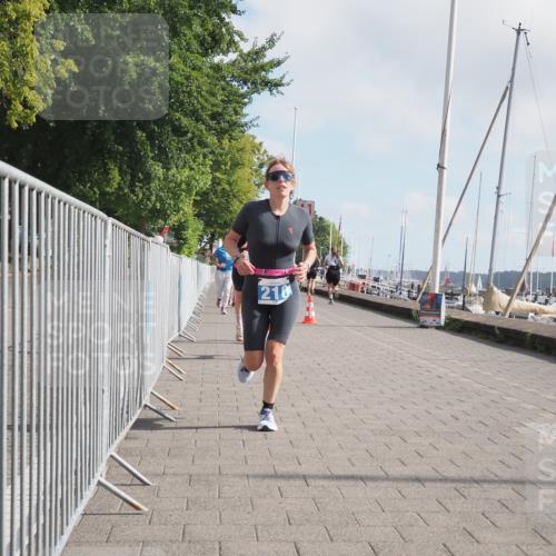17.08.2025 - KN Förde Triathlon 2025 KatJ http://msf.ph/oto/8589233 17.08.2025 10:15:43 Laufen 127, 150, 152, 169, 210, 234 meine-sportfotos.de