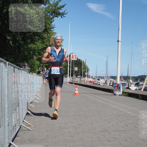 17.08.2025 - KN Förde Triathlon 2025 KatJ http://msf.ph/oto/8589239 17.08.2025 13:33:40 Laufen 433, 501 meine-sportfotos.de
