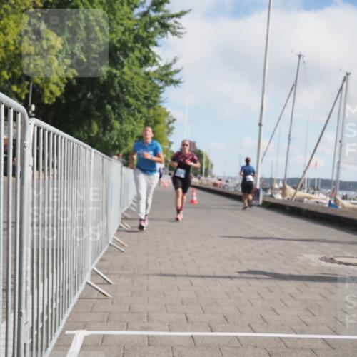 17.08.2025 - KN Förde Triathlon 2025 KatJ http://msf.ph/oto/8589325 17.08.2025 10:15:49 Laufen 127, 152, 169 meine-sportfotos.de