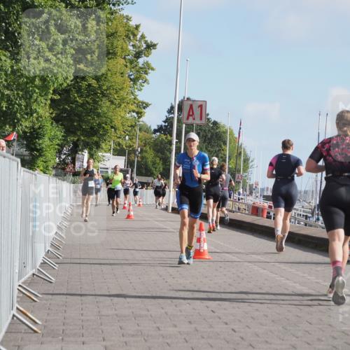 17.08.2025 - KN Förde Triathlon 2025 KatJ http://msf.ph/oto/8589384 17.08.2025 10:15:58 Laufen 108 meine-sportfotos.de