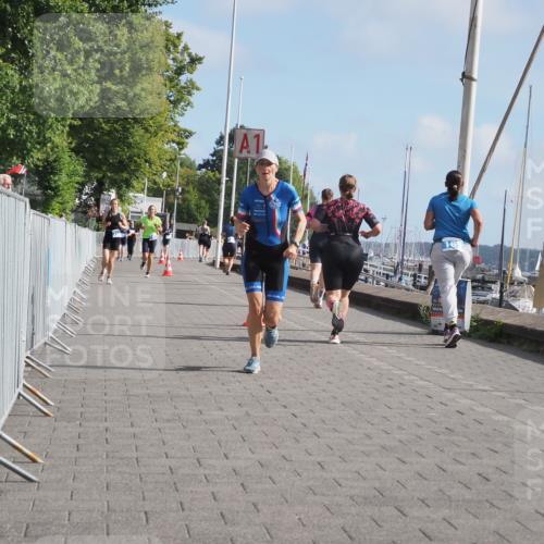 17.08.2025 - KN Förde Triathlon 2025 KatJ http://msf.ph/oto/8589420 17.08.2025 10:15:59 Laufen 108 meine-sportfotos.de