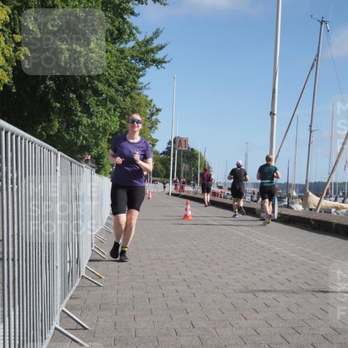 17.08.2025 - KN Förde Triathlon 2025 KatJ http://msf.ph/oto/8589422 17.08.2025 10:42:07 Laufen 170, 230 meine-sportfotos.de