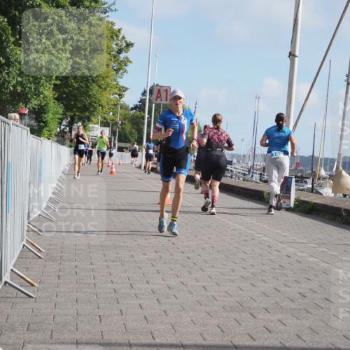 17.08.2025 - KN Förde Triathlon 2025 KatJ http://msf.ph/oto/8589423 17.08.2025 10:15:59 Laufen 108 meine-sportfotos.de