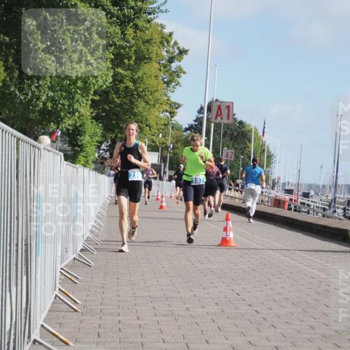 17.08.2025 - KN Förde Triathlon 2025 KatJ http://msf.ph/oto/8589476 17.08.2025 10:16:05 Laufen 108, 187, 218 meine-sportfotos.de