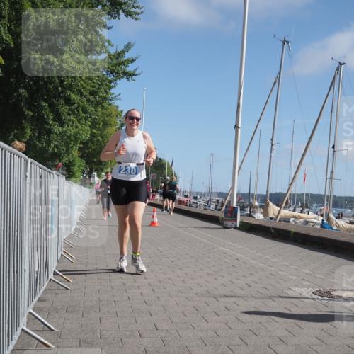 17.08.2025 - KN Förde Triathlon 2025 KatJ http://msf.ph/oto/8589479 17.08.2025 10:42:13 Laufen 230 meine-sportfotos.de