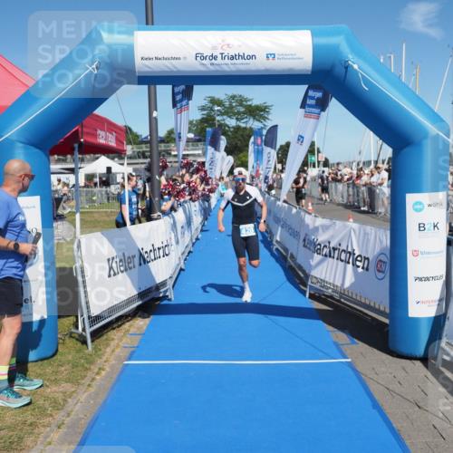 17.08.2025 - KN Förde Triathlon 2025 MichiJ http://msf.ph/oto/8589491 17.08.2025 13:47:34 Laufen 420, 424 meine-sportfotos.de