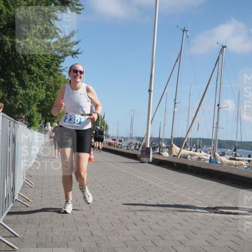 17.08.2025 - KN Förde Triathlon 2025 KatJ http://msf.ph/oto/8589500 17.08.2025 10:42:13 Laufen 230 meine-sportfotos.de