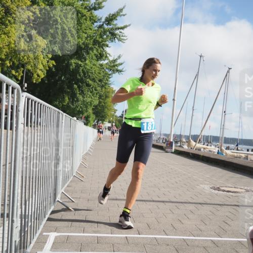 17.08.2025 - KN Förde Triathlon 2025 KatJ http://msf.ph/oto/8589578 17.08.2025 10:16:10 Laufen 113, 187, 218 meine-sportfotos.de