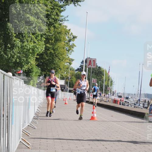 17.08.2025 - KN Förde Triathlon 2025 KatJ http://msf.ph/oto/8589603 17.08.2025 10:16:15 Laufen 113, 146, 149 meine-sportfotos.de