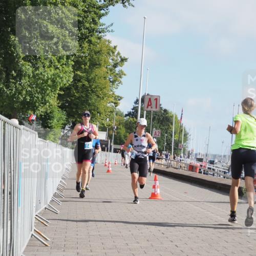 17.08.2025 - KN Förde Triathlon 2025 KatJ http://msf.ph/oto/8589609 17.08.2025 10:16:15 Laufen 113, 146, 149 meine-sportfotos.de