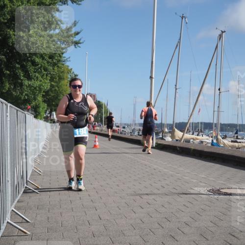 17.08.2025 - KN Förde Triathlon 2025 KatJ http://msf.ph/oto/8589795 17.08.2025 10:43:05 Laufen 194 meine-sportfotos.de