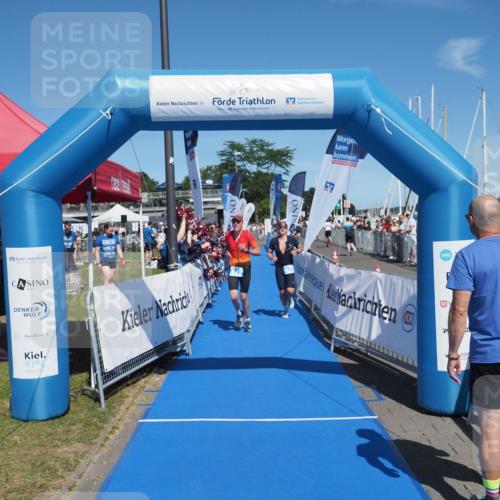 17.08.2025 - KN Förde Triathlon 2025 MichiJ http://msf.ph/oto/8589802 17.08.2025 13:48:24 Laufen 431, 472 meine-sportfotos.de