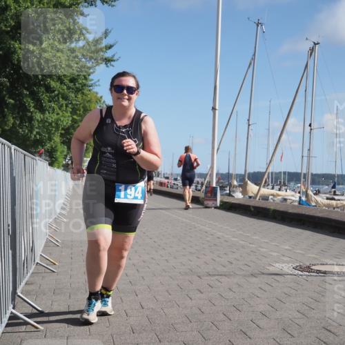 17.08.2025 - KN Förde Triathlon 2025 KatJ http://msf.ph/oto/8589834 17.08.2025 10:43:06 Laufen 194 meine-sportfotos.de