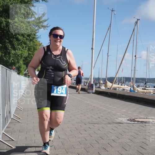 17.08.2025 - KN Förde Triathlon 2025 KatJ http://msf.ph/oto/8589842 17.08.2025 10:43:06 Laufen 194 meine-sportfotos.de