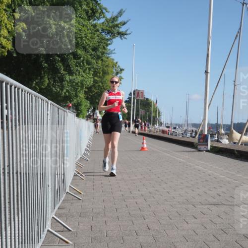 17.08.2025 - KN Förde Triathlon 2025 KatJ http://msf.ph/oto/8589874 17.08.2025 10:43:29 Laufen 171 meine-sportfotos.de