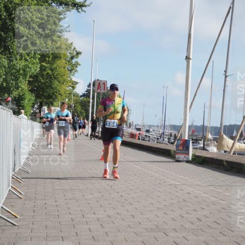 17.08.2025 - KN Förde Triathlon 2025 KatJ http://msf.ph/oto/8589969 17.08.2025 10:16:48 Laufen 133, 172, 184, 211 meine-sportfotos.de