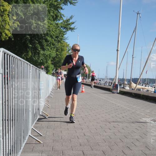 17.08.2025 - KN Förde Triathlon 2025 KatJ http://msf.ph/oto/8589985 17.08.2025 10:43:44 Laufen 188, 190 meine-sportfotos.de