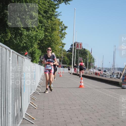 17.08.2025 - KN Förde Triathlon 2025 KatJ http://msf.ph/oto/8589999 17.08.2025 10:43:49 Laufen 188, 245 meine-sportfotos.de